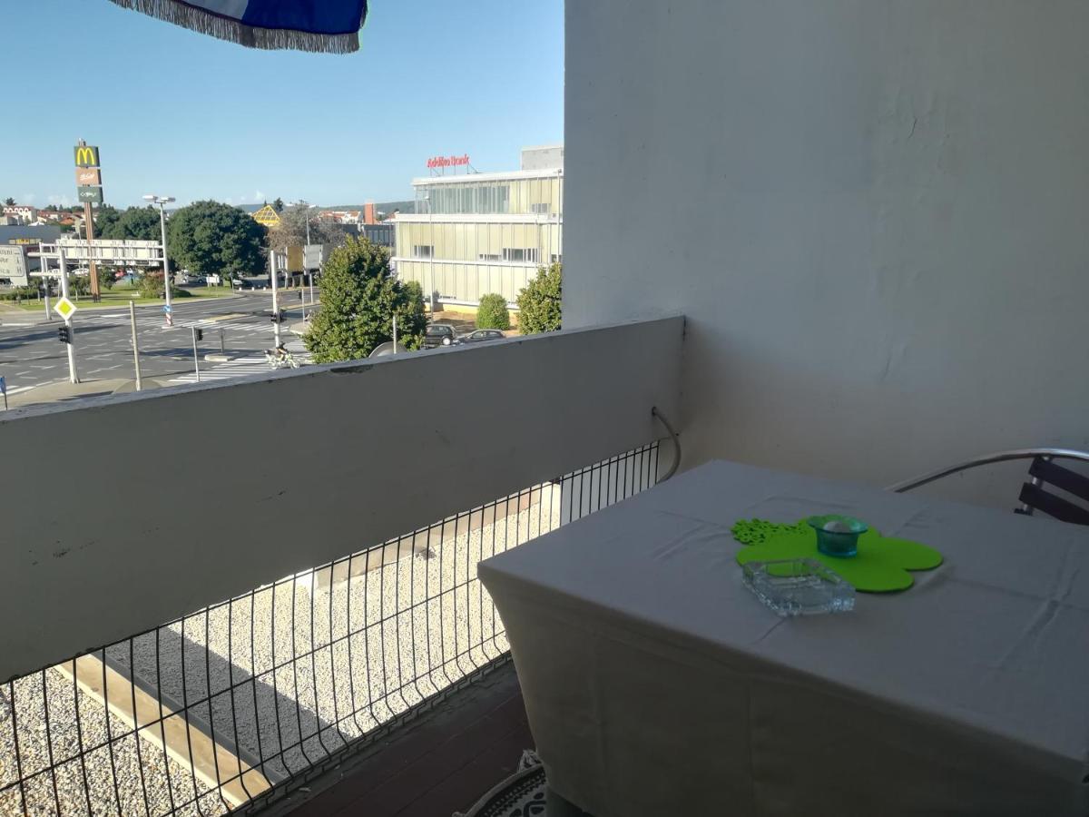 Ryanair'S Urban Flat In Zadar-Kolovare Beach Exterior photo